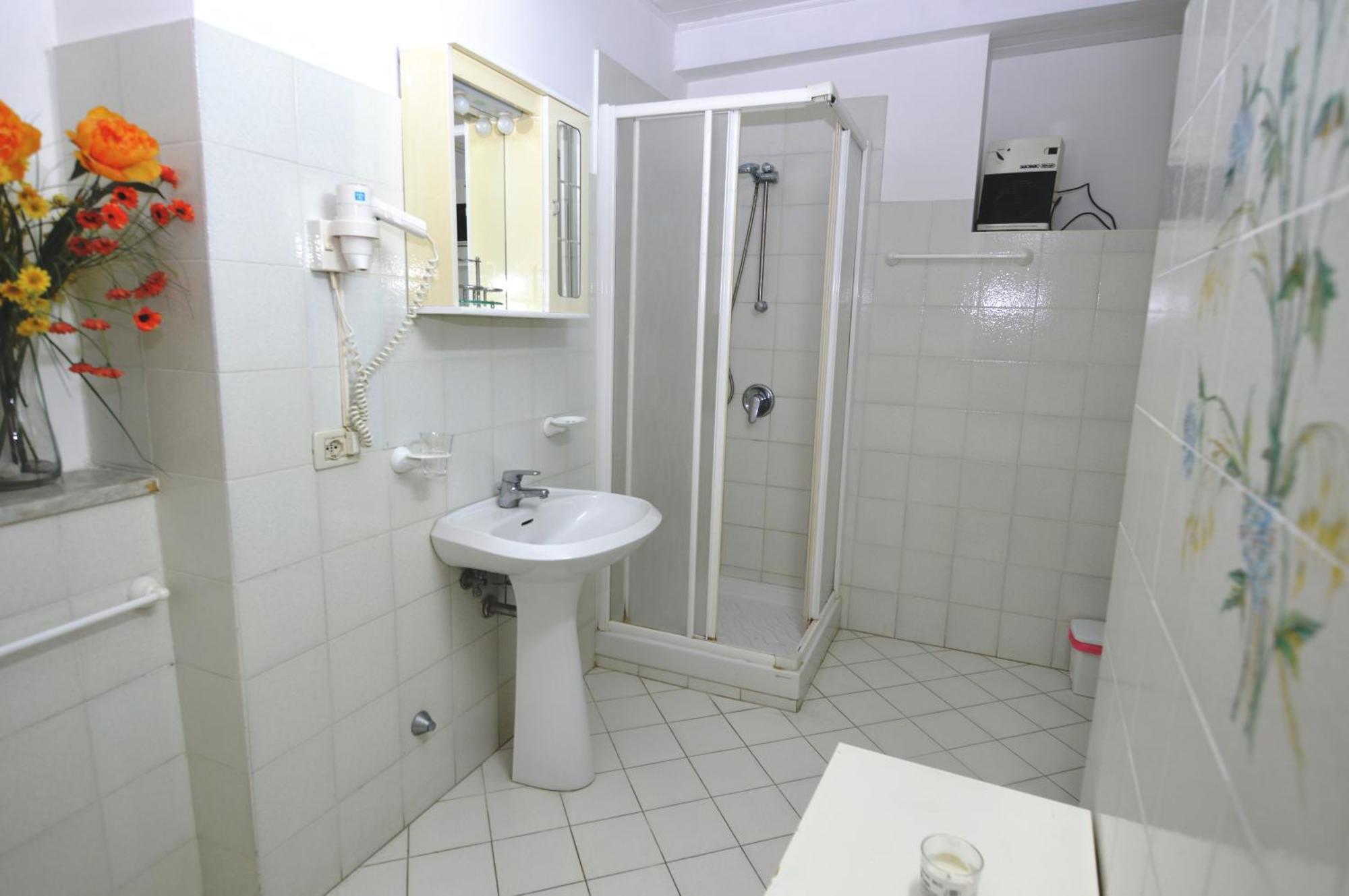 Kalimera Apartment *